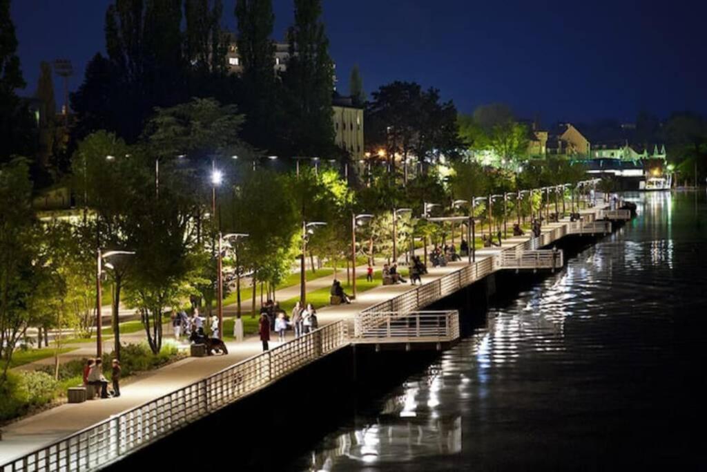 Vichy Cocoon Appartements Екстер'єр фото